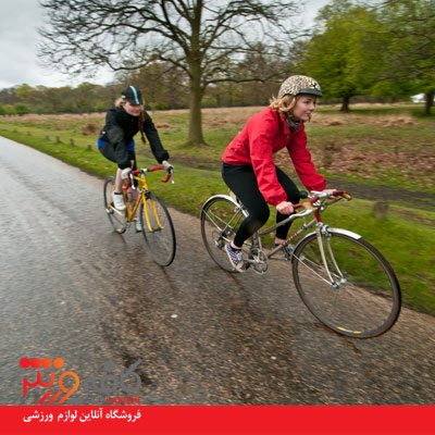 لوازم دوچرخه مورد نیاز برای دوچرخه سواری در هوای بارانی 
